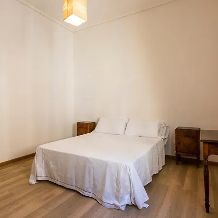 Guerrazzi Uno Air Conditioning Apartment